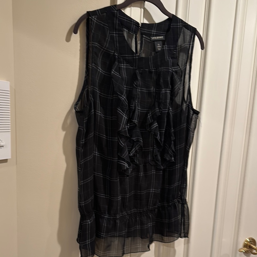 Black Plaid Sleeveless Top